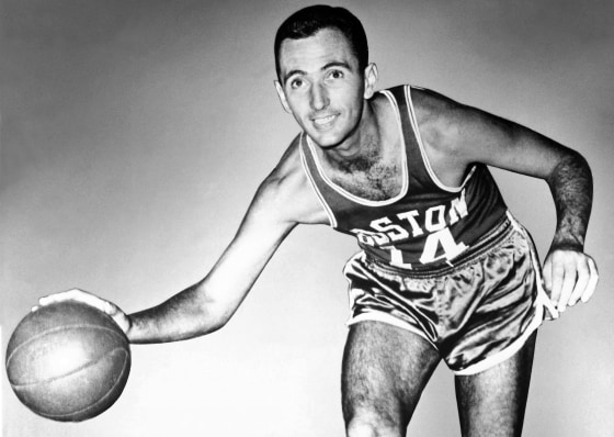Bob Cousy: Legenda Atlet Basket dan Pionir Era Modern